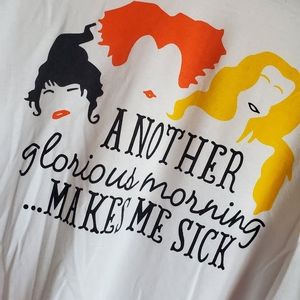 Halloweentown graphic baseball tee | WORN ONCE